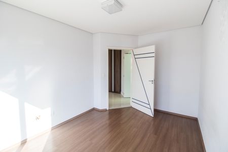 Casa de condomínio à venda com 524m², 6 quartos e 4 vagasQuarto 4