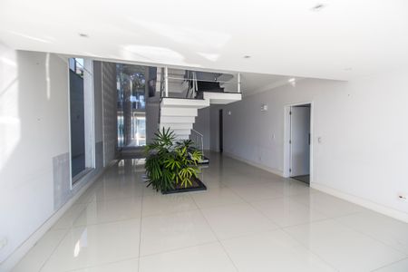 Casa de condomínio à venda com 524m², 6 quartos e 4 vagasSala 