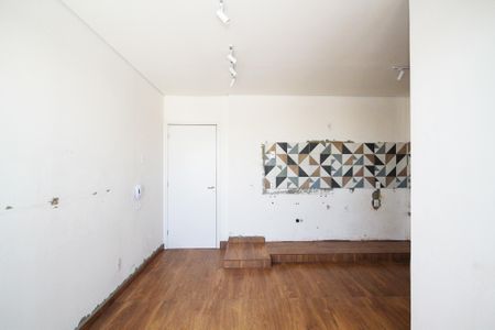 Apartamento à venda com 39m², 2 quartos e 1 vaga Apartamento à venda com 39m², 2 quartos e 1 vagaSala