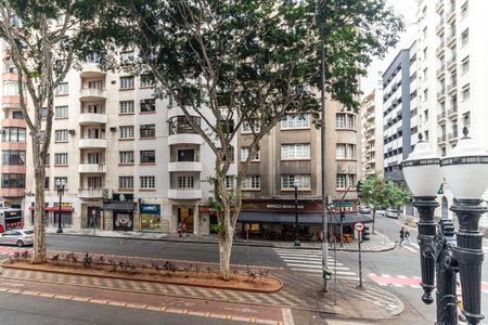Vista do Quarto 1 de apartamento para alugar com 3 quartos, 55m² em Santa Ifigênia, São Paulo