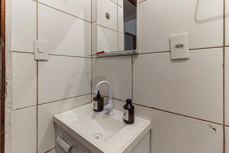 Apartamento para alugar com 55m², 2 quartos e sem vagaBanheiro
