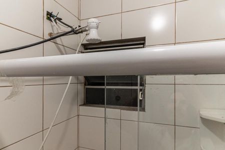 Apartamento para alugar com 55m², 2 quartos e sem vagaBanheiro
