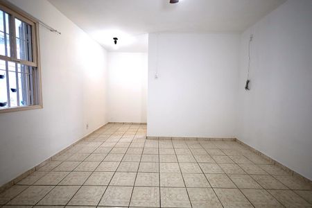 Casa para alugar com 70m², 1 quarto e 1 vagaQuarto Suíte