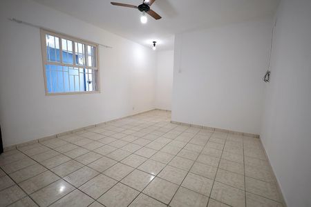 Casa para alugar com 70m², 1 quarto e 1 vagaQuarto Suíte