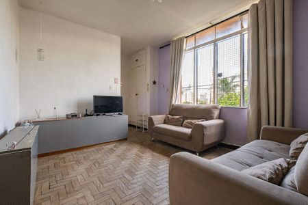 Apartamento para alugar com 77m², 2 quartos e sem vagaSala