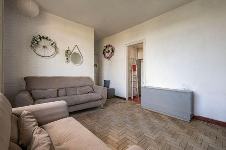 Apartamento para alugar com 77m², 2 quartos e sem vagaSala