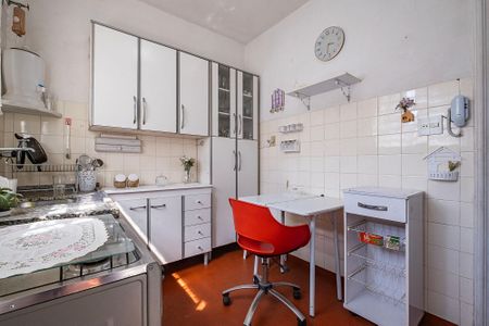 Apartamento para alugar com 77m², 2 quartos e sem vagaCozinha