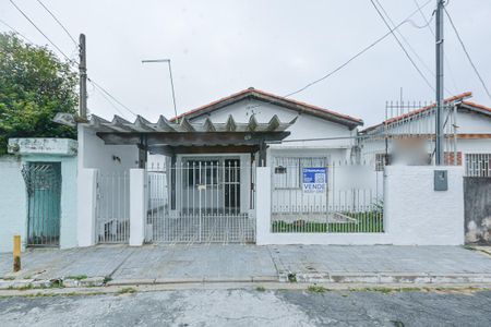 Casa à venda com 178m², 3 quartos e 1 vaga Casa à venda com 178m², 3 quartos e 1 vagaFachada