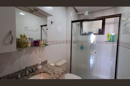 Apartamento à venda com 78m², 3 quartos e 1 vaga Apartamento à venda com 78m², 3 quartos e 1 vagaBanheiro Social