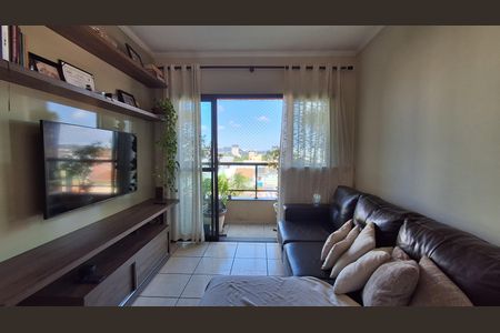 Apartamento à venda com 78m², 3 quartos e 1 vaga Apartamento à venda com 78m², 3 quartos e 1 vagaSala