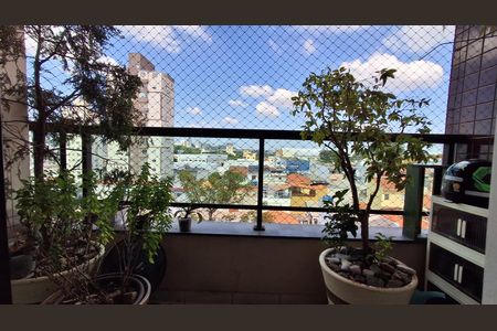 Apartamento à venda com 78m², 3 quartos e 1 vaga Apartamento à venda com 78m², 3 quartos e 1 vagaVaranda