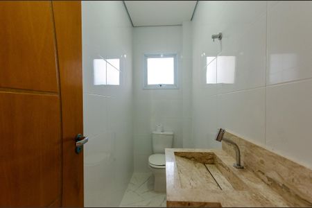 Casa à venda com 150m², 3 quartos e 2 vagas Casa à venda com 150m², 3 quartos e 2 vagasLavabo