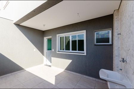 Casa à venda com 150m², 3 quartos e 2 vagas Casa à venda com 150m², 3 quartos e 2 vagasÁrea de Serviço