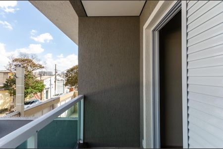 Casa à venda com 150m², 3 quartos e 2 vagas Casa à venda com 150m², 3 quartos e 2 vagasSacada