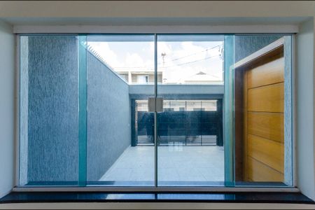 Casa à venda com 150m², 3 quartos e 2 vagas Casa à venda com 150m², 3 quartos e 2 vagasVista da Sala