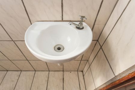 Casa para alugar com 75m², 2 quartos e sem vagaBanheiro