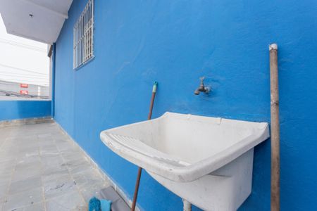 Casa para alugar com 75m², 2 quartos e sem vagaÁrea de Serviço