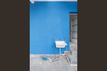 Casa para alugar com 75m², 2 quartos e sem vagaÁrea de Serviço