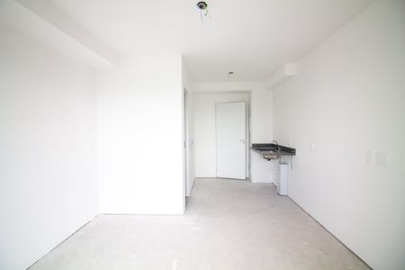 Sala / Quarto - Studio de kitnet/studio à venda com 1 quarto, 24m² em Jardim das Acacias, São Paulo