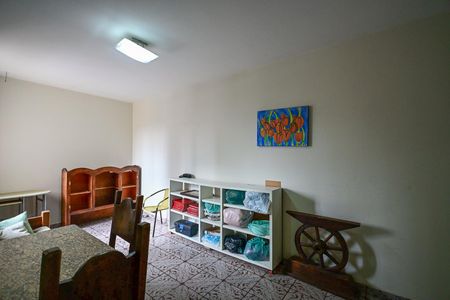 Sala de apartamento à venda com 2 quartos, 65m² em Vila Santa Luzia, Taboão da Serra