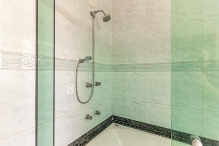 Apartamento à venda com 390m², 4 quartos e 1 vagaBanheiro da Suíte