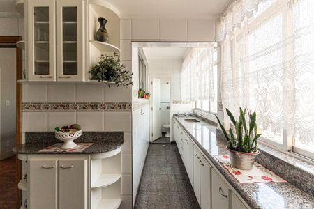 Apartamento à venda com 390m², 4 quartos e 1 vagaCozinha