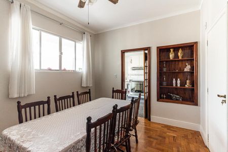 Apartamento à venda com 390m², 4 quartos e 1 vagaSala de Jantar