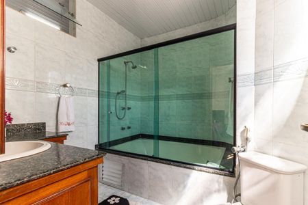 Apartamento à venda com 390m², 4 quartos e 1 vagaBanheiro da Suíte