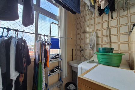 Apartamento à venda com 60m², 2 quartos e 1 vagaÁrea de Serviço