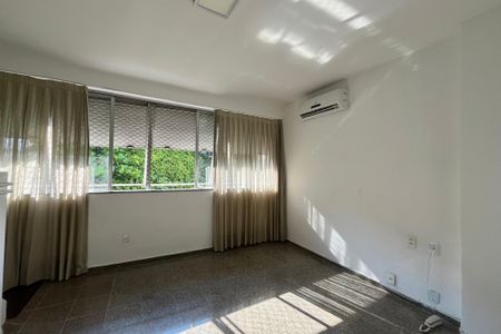 Sala de apartamento para alugar com 3 quartos, 120m² em Copacabana, Rio de Janeiro