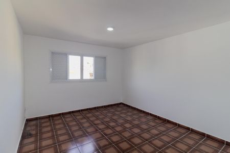 Casa para alugar com 120m², 3 quartos e 1 vaga Casa para alugar com 120m², 3 quartos e 1 vagaQuarto 2