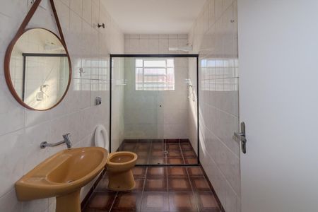 Casa para alugar com 120m², 3 quartos e 1 vaga Casa para alugar com 120m², 3 quartos e 1 vagaBanheiro