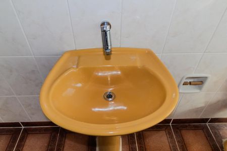 Casa para alugar com 120m², 3 quartos e 1 vaga Casa para alugar com 120m², 3 quartos e 1 vagaBanheiro