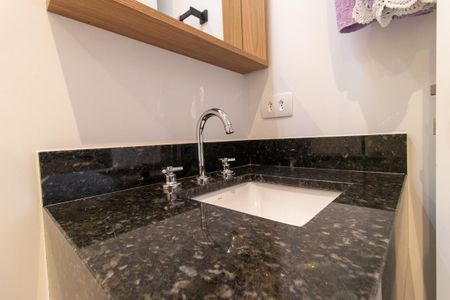 Studio para alugar com 19m², 1 quarto e sem vagaDetalhe do banheiro