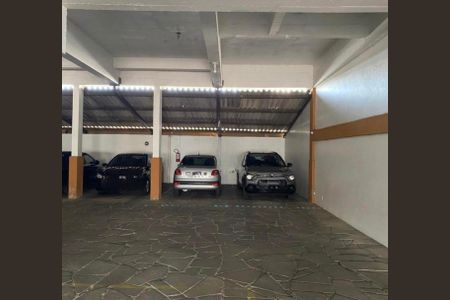 Apartamento à venda com 82m², 2 quartos e 1 vaga Apartamento à venda com 82m², 2 quartos e 1 vagaGaragem