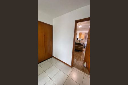 Quarto de apartamento à venda com 2 quartos, 82m² em Centro, São Leopoldo