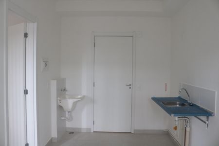 Apartamento para alugar com 24m², 1 quarto e sem vagaSala e Cozinha Integrada