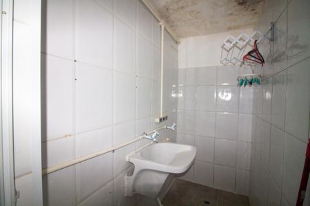 Casa para alugar com 158m², 4 quartos e 1 vagaBanheiro 2