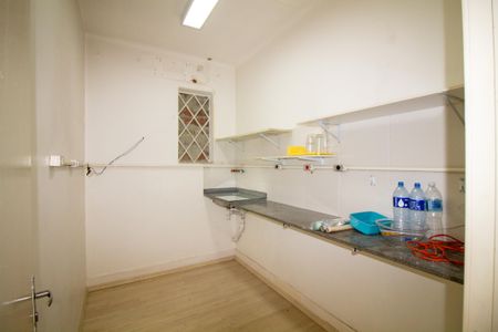Casa para alugar com 158m², 4 quartos e 1 vagaLaboratório