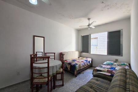 Kitnet  de kitnet/studio para alugar com 0 quarto, 27m² em Guilhermina, Praia Grande