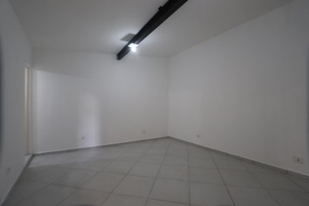 Casa para alugar com 42m², 1 quarto e sem vagaQuarto