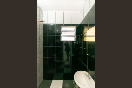 Casa para alugar com 34m², 1 quarto e sem vaga Casa para alugar com 34m², 1 quarto e sem vagaBanheiro da Suíte