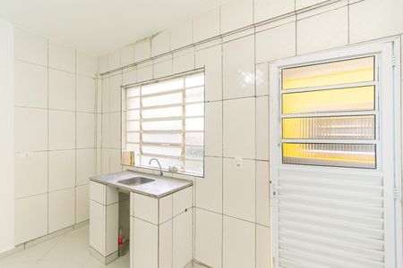 Casa para alugar com 34m², 1 quarto e sem vaga Casa para alugar com 34m², 1 quarto e sem vagaCozinha