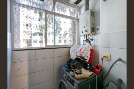 Apartamento à venda com 46m², 2 quartos e sem vagaCozinha e Área de Serviço