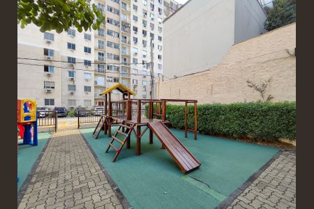 Apartamento à venda com 46m², 2 quartos e sem vagaÁrea comum - Playground