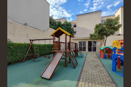 Apartamento à venda com 46m², 2 quartos e sem vagaÁrea comum - Playground