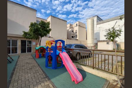 Apartamento à venda com 46m², 2 quartos e sem vagaÁrea comum - Playground
