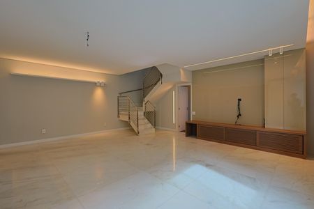 Apartamento à venda com 203m², 3 quartos e 3 vagas Apartamento à venda com 203m², 3 quartos e 3 vagasSala/cozinha