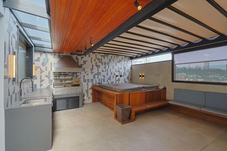 Apartamento à venda com 203m², 3 quartos e 3 vagas Apartamento à venda com 203m², 3 quartos e 3 vagasCobertura