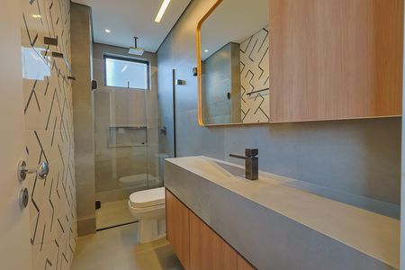 Apartamento à venda com 203m², 3 quartos e 3 vagas Apartamento à venda com 203m², 3 quartos e 3 vagasBanheiro da Suíte